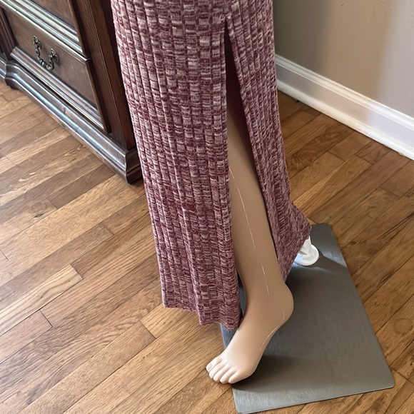 Venus Maxi Dress with Side Split - Picture 4 of 5